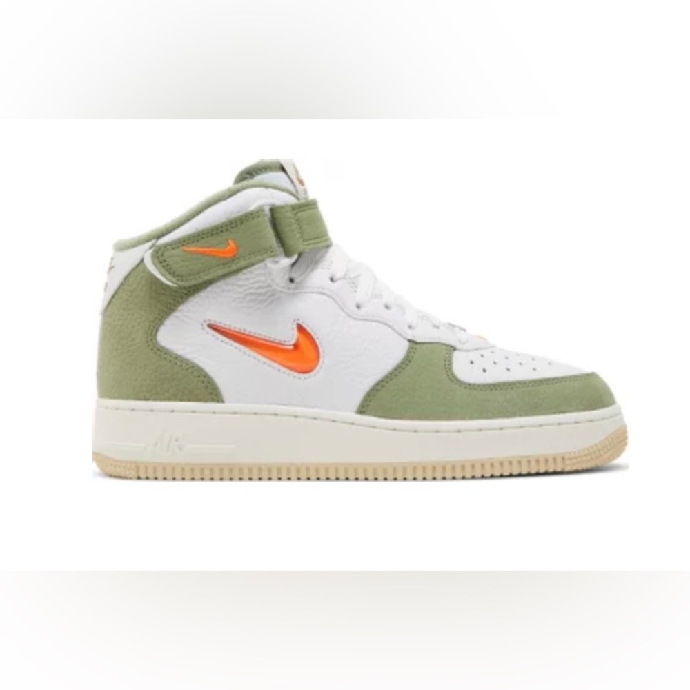 NIKE Air Force 1 Mid QS Sneakers